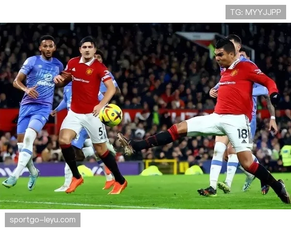 哈兰德在索尔斯克亚麾下状态爆棚，助曼联强势重返英超巅峰