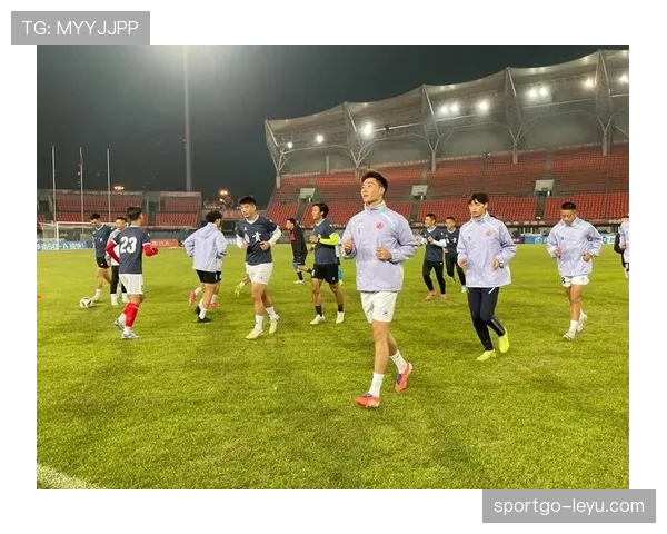 豪门巅峰对决一触即发，足球杯赛焦点战引爆球迷期待