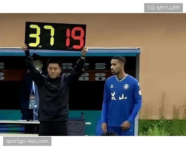 瑞安传球神技助球队逆转，状态回暖成焦点