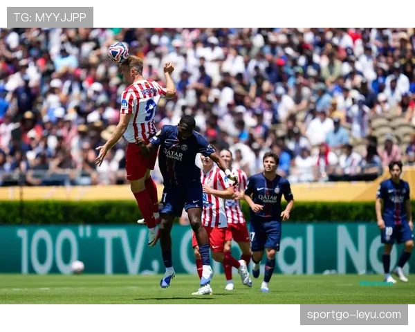 西蒙尼防守哲学深度解析：攻防转换中的战术智慧与球队凝聚力引热议