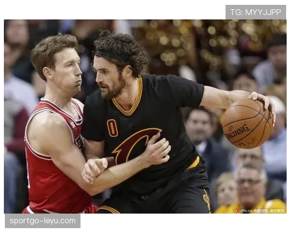 拉菲尼亚与萨卡:核心地位及体系角色对比分析 拉菲尼亚与萨卡:核心地位及体系角色对比分析