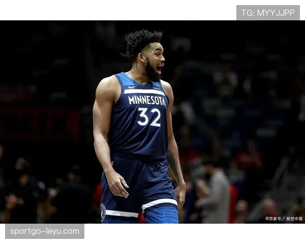 唐斯高位挡拆拉开外线，比上季低位更高效