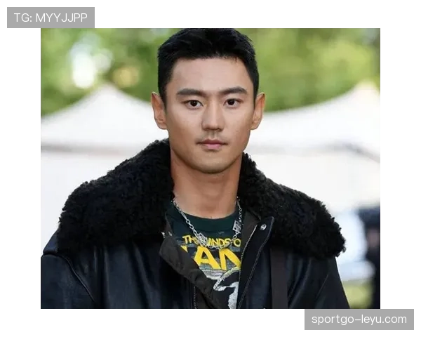 宁泽涛这生活太不接地气，连吃外卖都像走T台，真看不懂